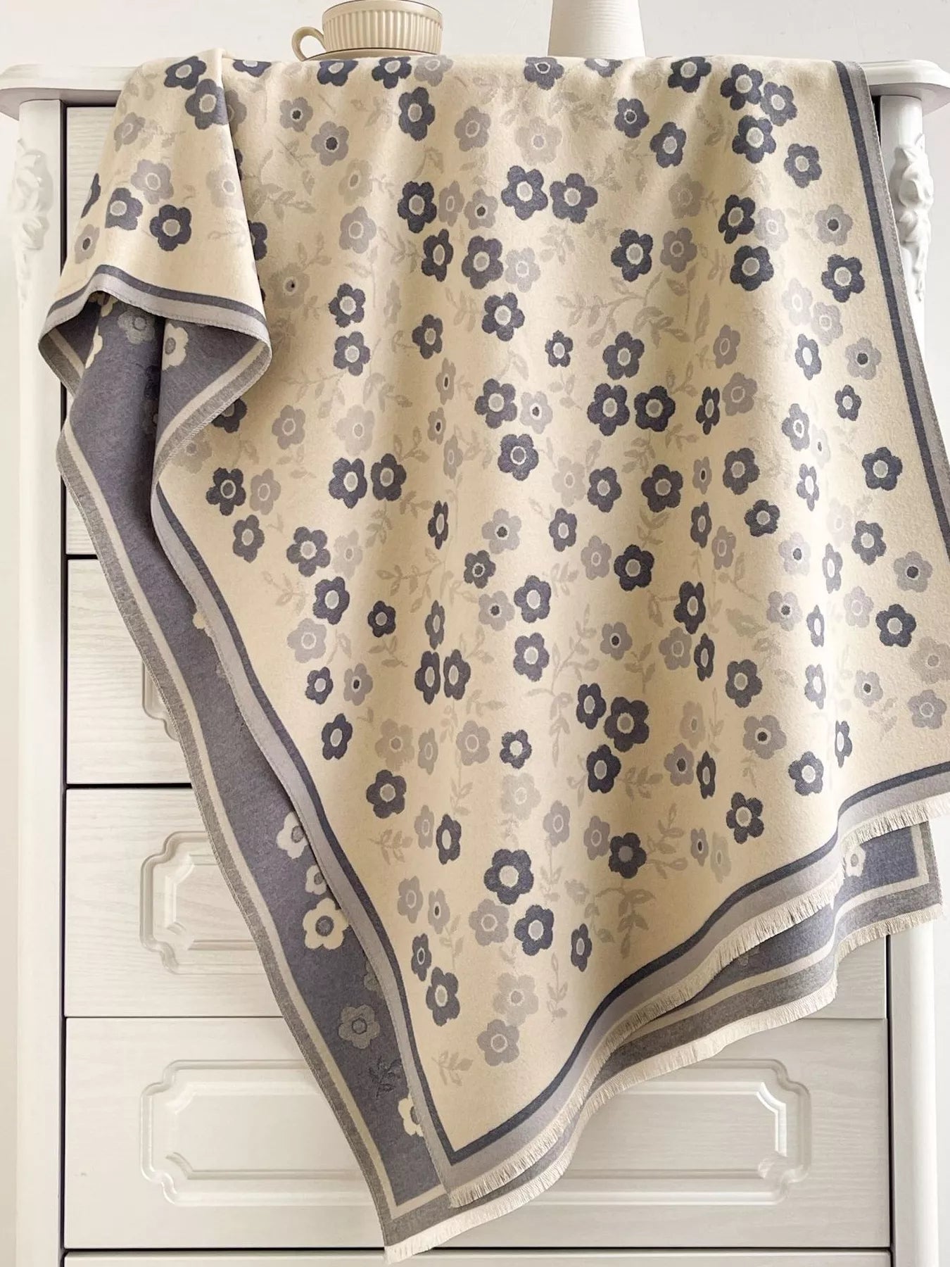 9fc092155c5c4f35a87e19291bf15bb5-Max-Origin