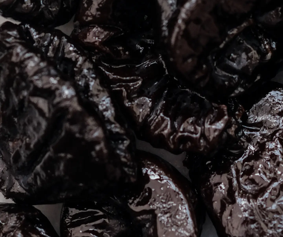Organic Dried Plums Dried Fruit Snacks